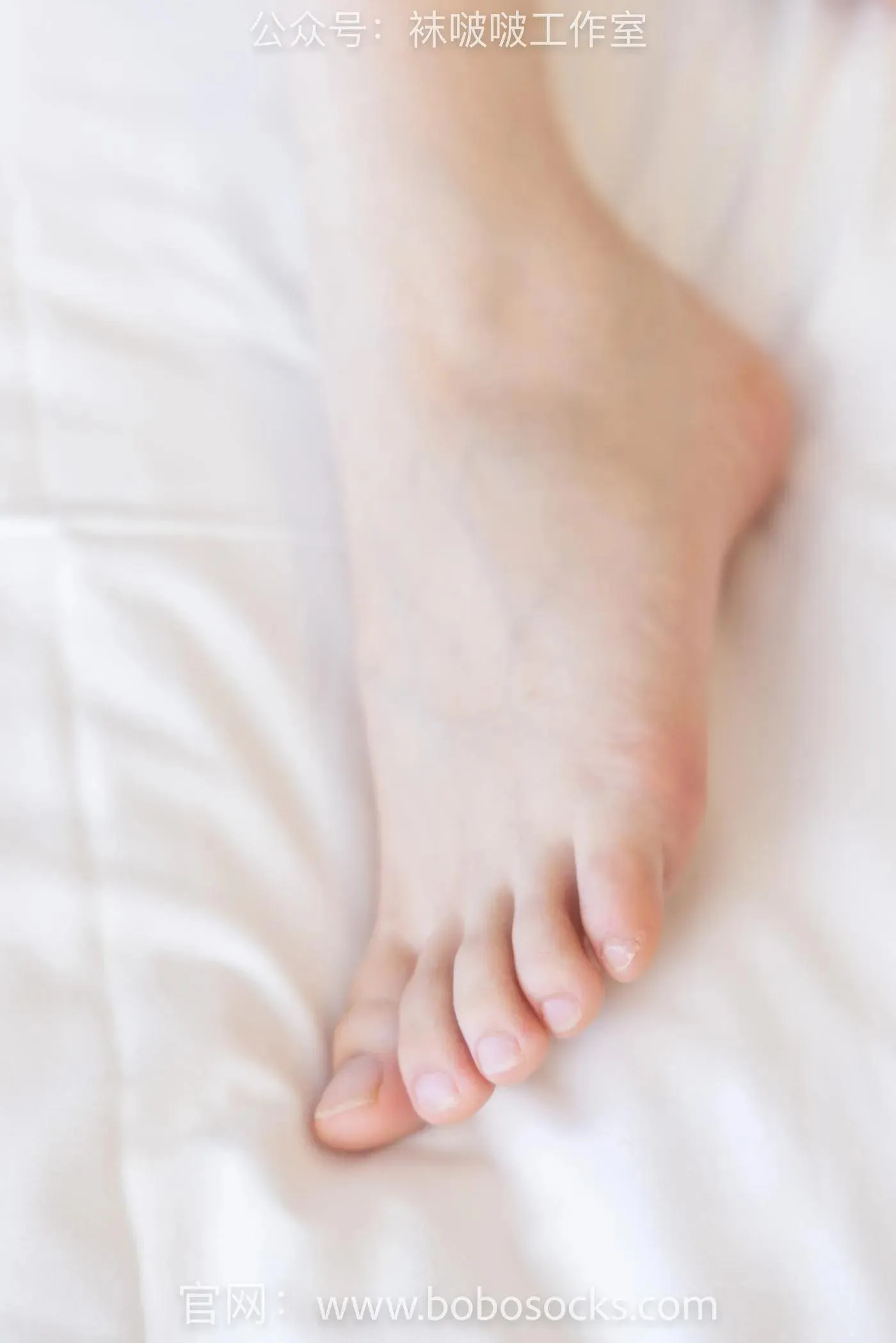 [BoBoSocks袜啵啵]NO.119 苏苏-高跟鞋、高跟凉鞋、肉丝、裸足 [138P]插图4